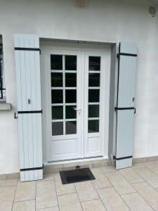 pose de portes-fenêtres - RENOVERSO