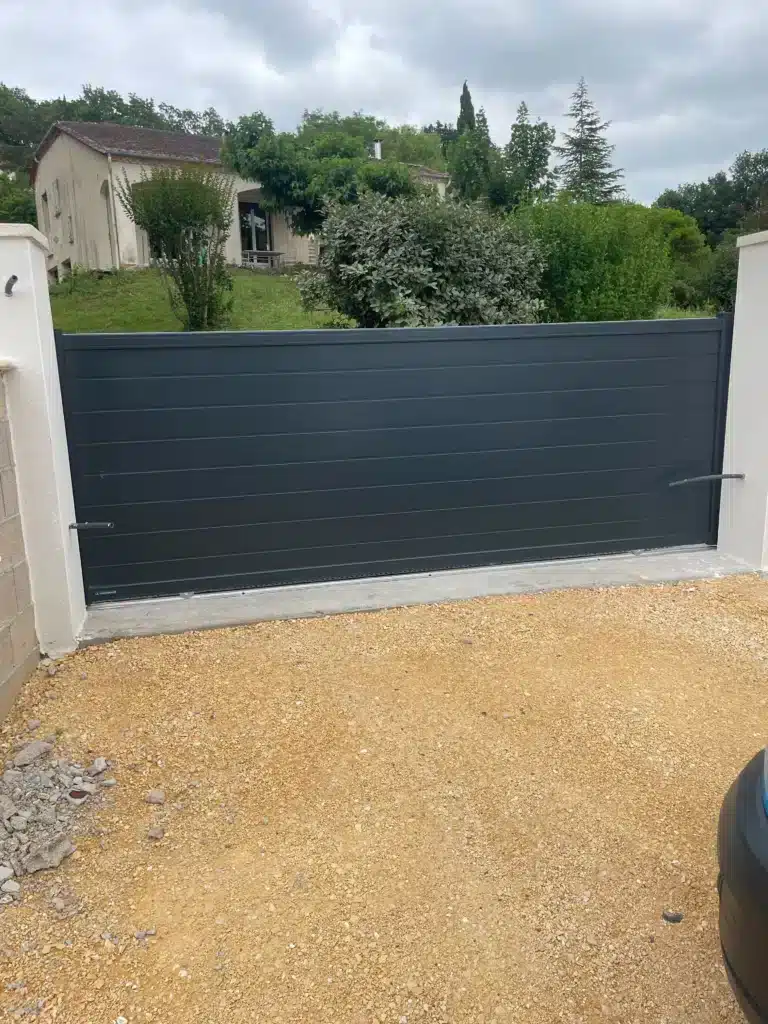pose de portail à agen par renoverso
